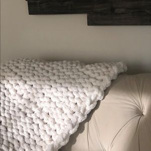 HANDMADE knit blanket fluffy, warm and soft